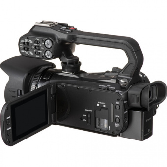 Видеокамера Canon XA40
